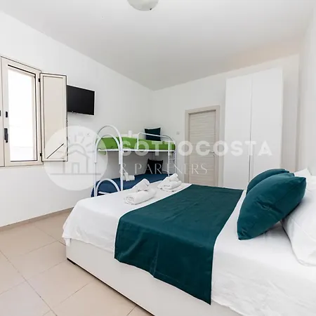 La Torre Bed and Breakfast Torre Lapillo